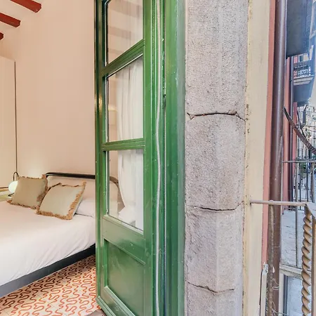 Flateli Ballesteries - 34 * Girona