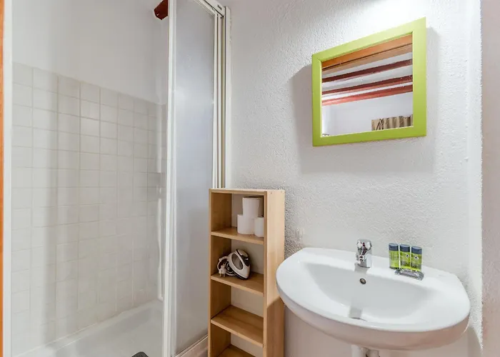 Flateli Ballesteries - 34 * Gerona